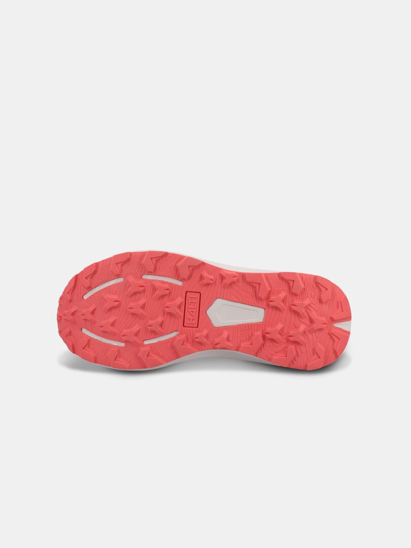 Nedersta delen av Halti Rapid Mid DX Outdoorskor Dam med en texturerad rosa gummisula och kantigt mönster.