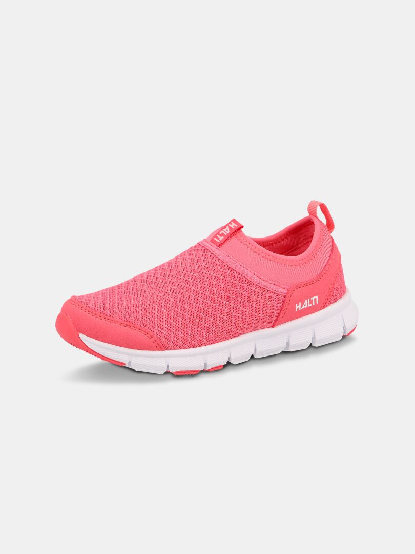 Halti Lente 3 Fritidsskor Junior är en rosa slip-on-sko med ovandel i mesh, phylonsula och Halti-logotyp.