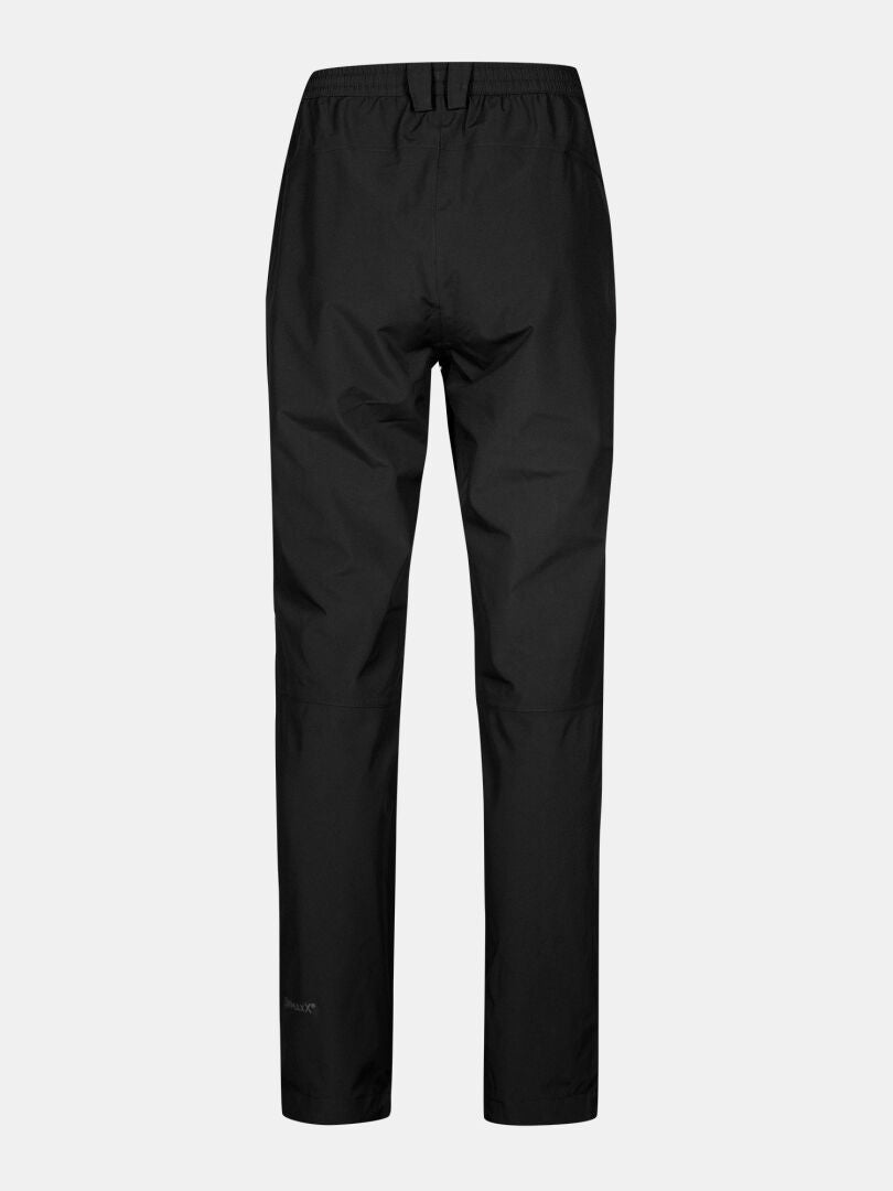 Bakifrån på Halti Leisti II Short DX Skalbyxor Dam med elastisk linning mot ljusgrå bakgrund.