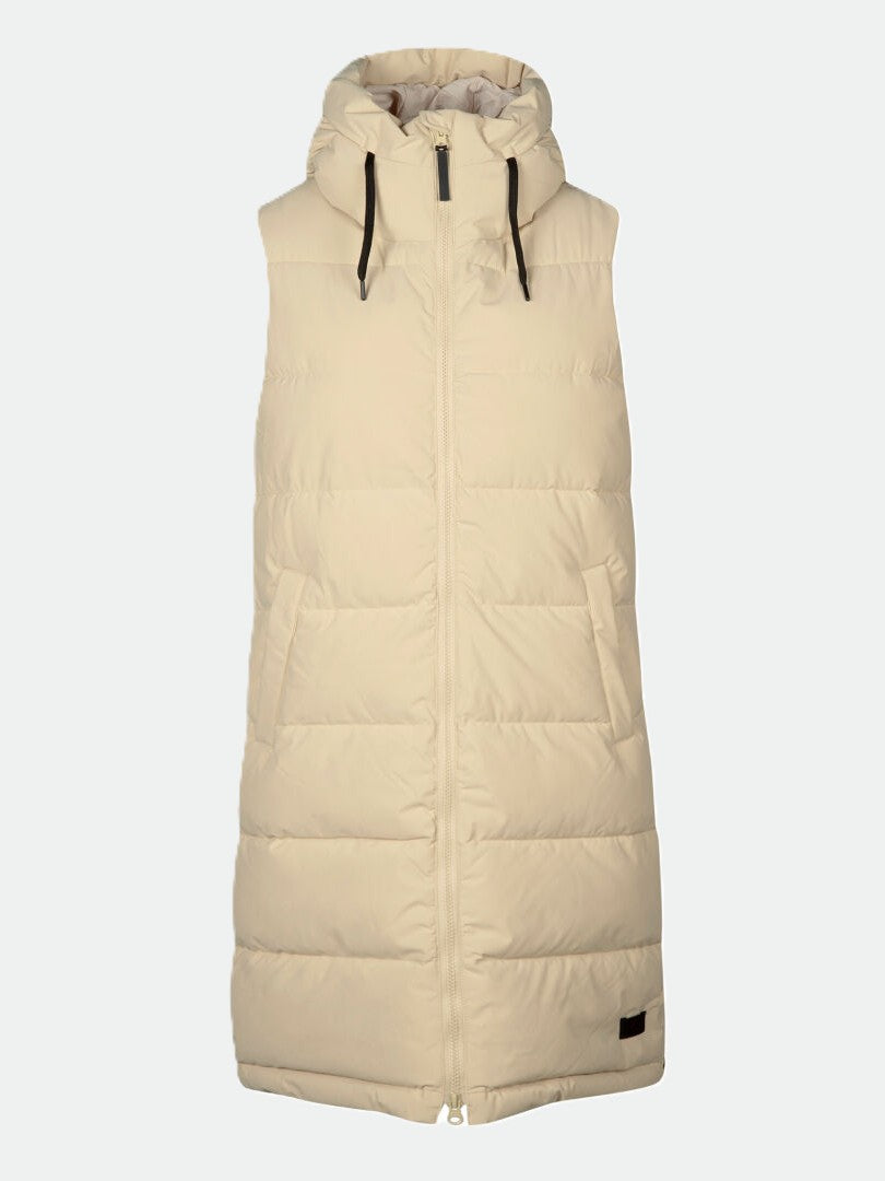 Halti Penger Puffer Väst Dam: ärmlös beige väst med huva, dragkedja fram och fickor, tillverkad av återvunnen polyester.
