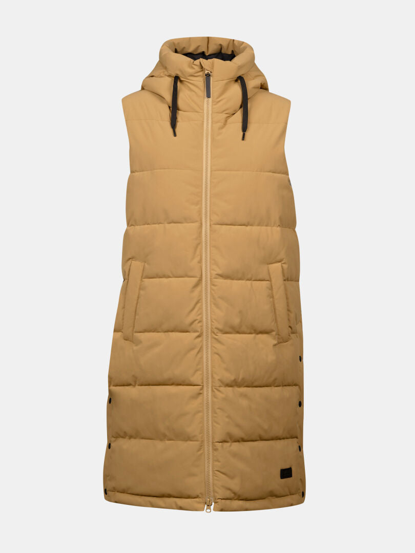 Halti Penger Puffer Väst Dam: Tan, återvunnen polyester, ärmlös med huva, dragkedja fram, 2 fickor och tryckknappar i sidorna.