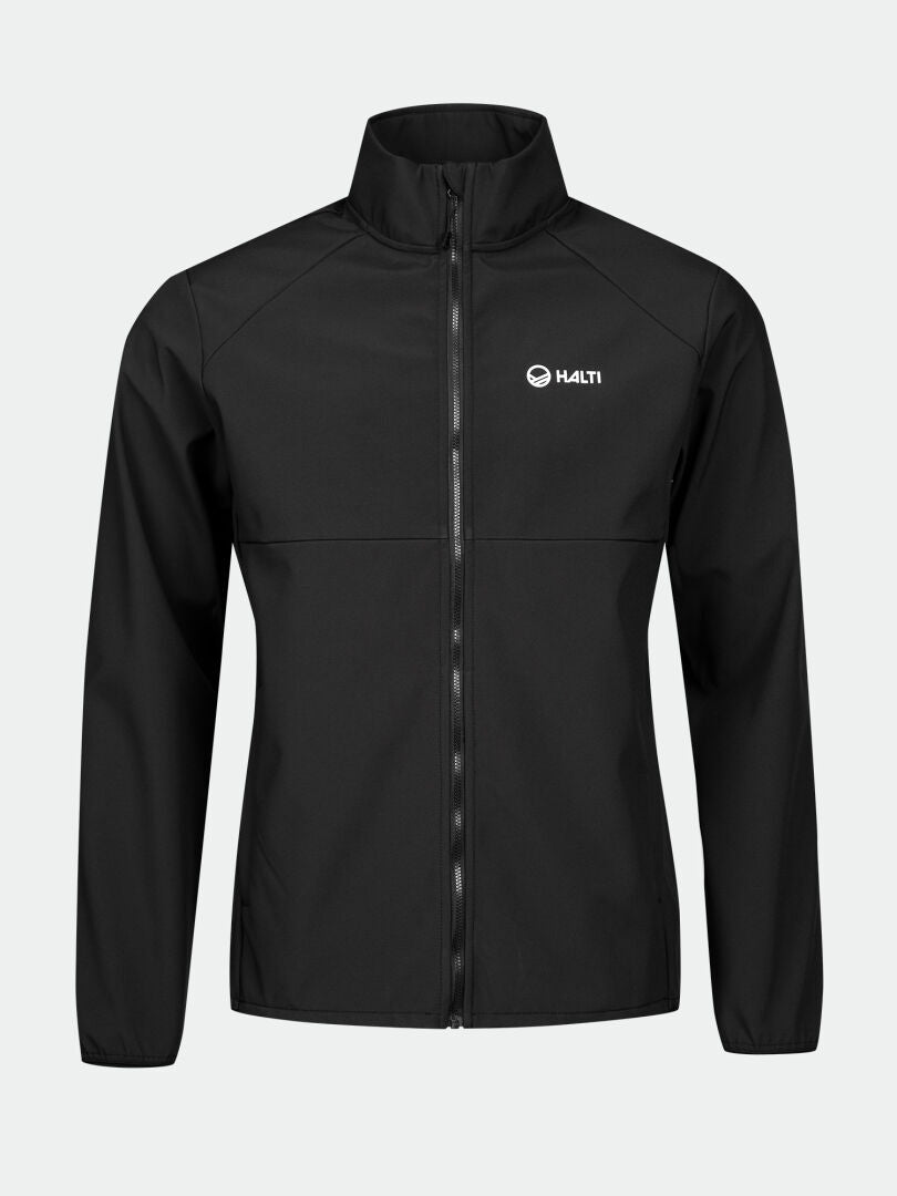 Halti Wedge Softshell Jacka Herr är svart med långa ärmar, ståkrage, vit logotyp och tillverkad av återvunnet material.