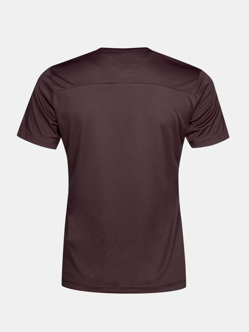 Baksidan av en mörkbrun, kortärmad Halti Teknisk T-tröja Dam Plus – en teknisk sport-T-shirt.