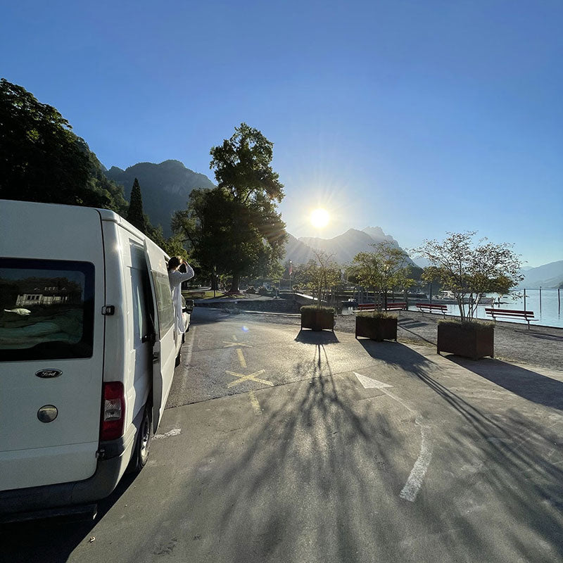 Skåpbilsresa i Schweiz Weesen Ford Transit