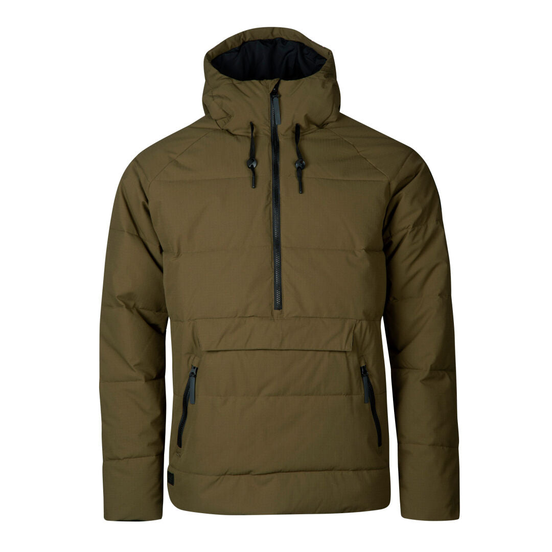 Halti Kinapori Unisex Anorak i olivgrönt med DrymaxX® Lite och Microtherm® THERMOFILL, på vit bakgrund.