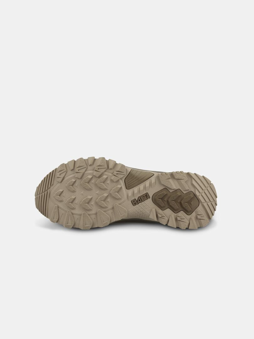 Halti Fara Low 3 DX Outdoorskor Dam: brunfärgad sula med robusta slitbanor i flera riktningar - perfekt för alla utomhusäventyr.