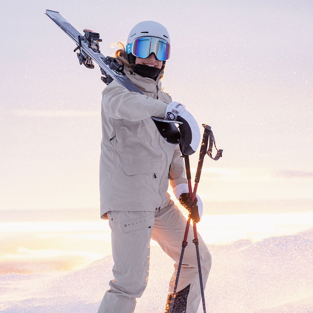 Halti Settler 3L Veden- ja Tuulenpitävä Laskettelutakki - Kuoritakki - Women's Ski Jacket - Winter