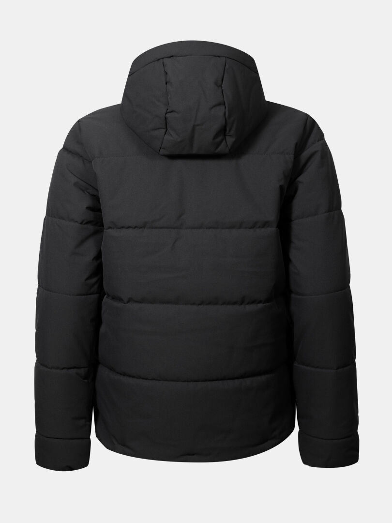 Bakifrån på Halti Ascale Puffer Skidjacka Dam Plus, svart med huva och långa ärmar, mot en enfärgad bakgrund.