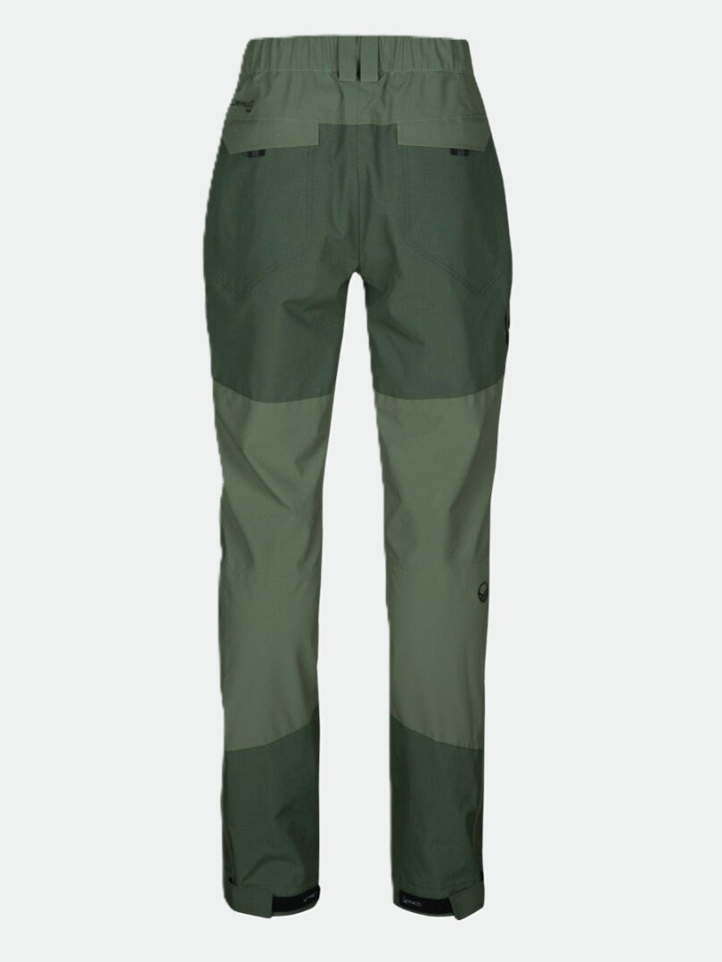 Ett par gröna Halti Hiker DrymaxX 3L Ventilated Byxor Dam, visade bakifrån mot en vit bakgrund.
