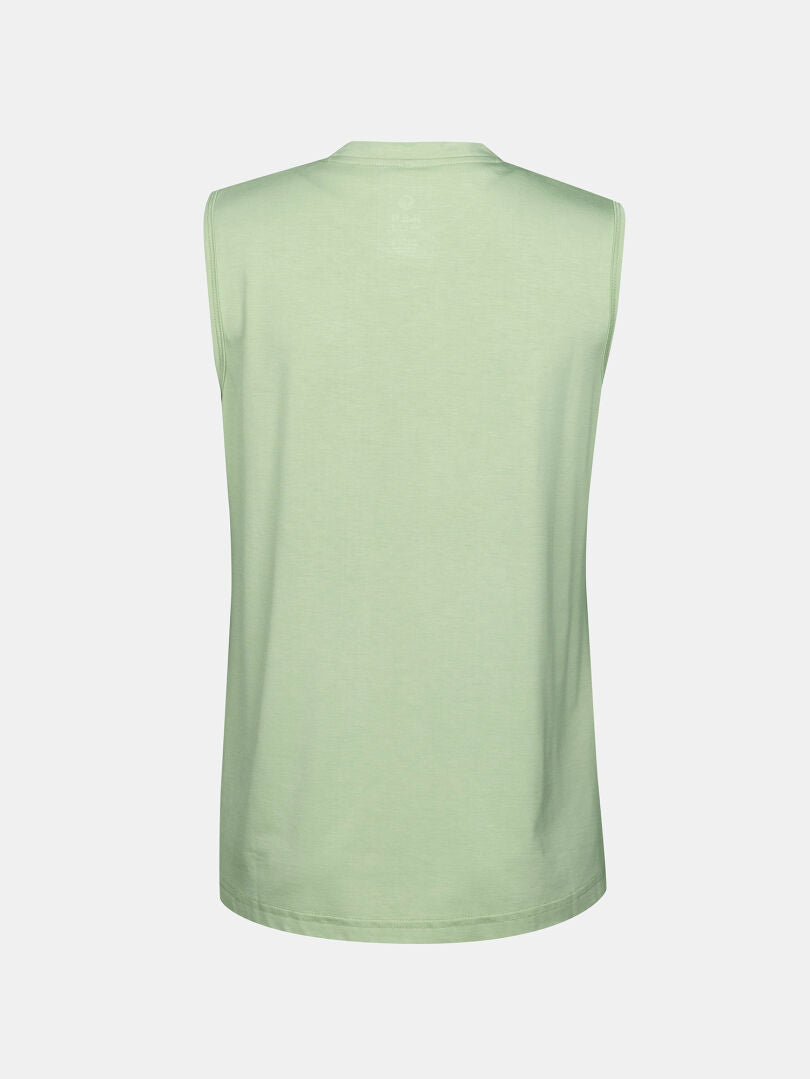 Baksidan av Halti Kalteva Topp Dam, ärmlös i ljusgrönt EcoCosy®-tyg, mot en vit bakgrund.