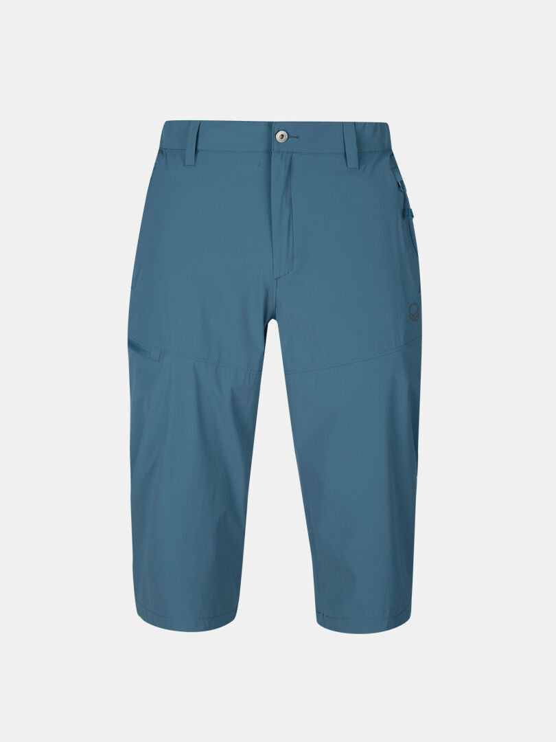 Halti Pallas Cool X-stretch Capribyxor Herr: blå, knälång, UPF 90+, avsmalnande passform, ficka med dragkedja, knapp, bälteshällor.