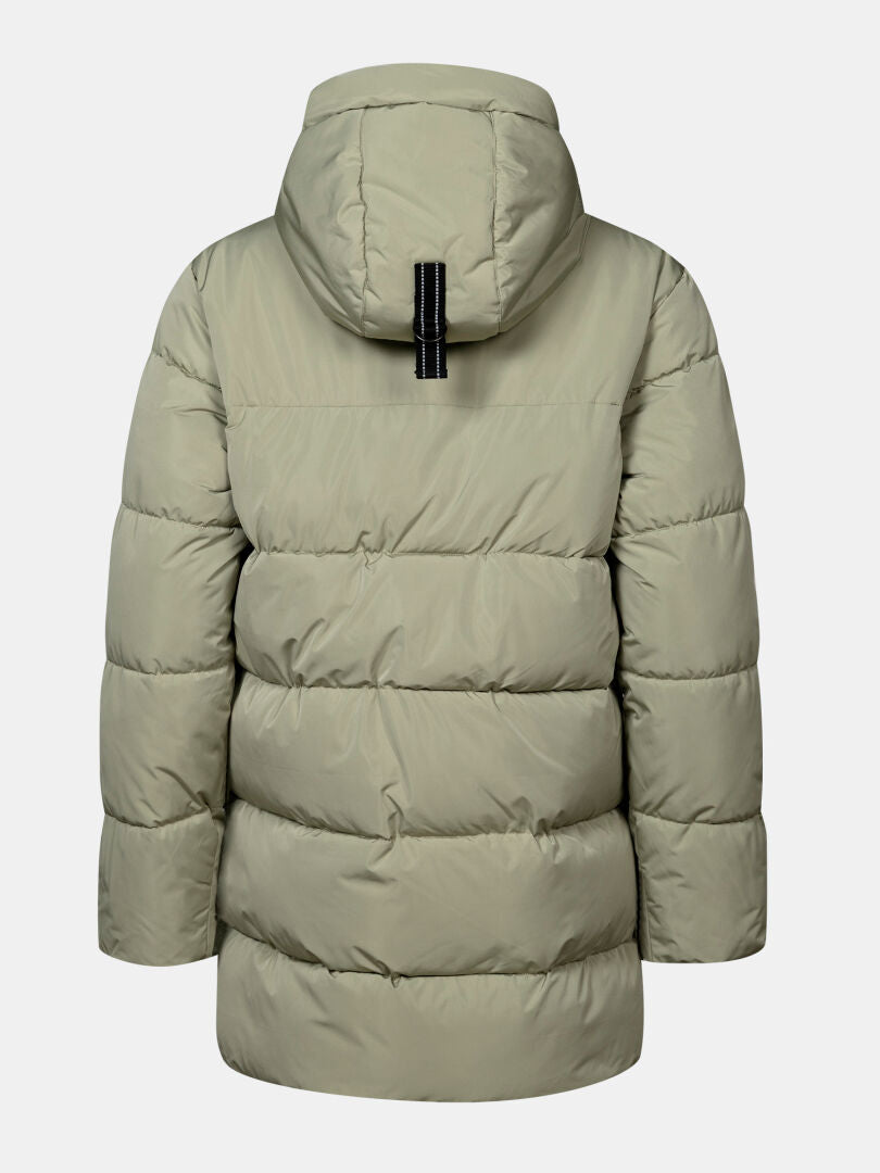 Halti Leinikko Puffer Parka för dam: ljus olivgrön, med huva, snygg, varm, med svart ögla och horisontella sömmar.
