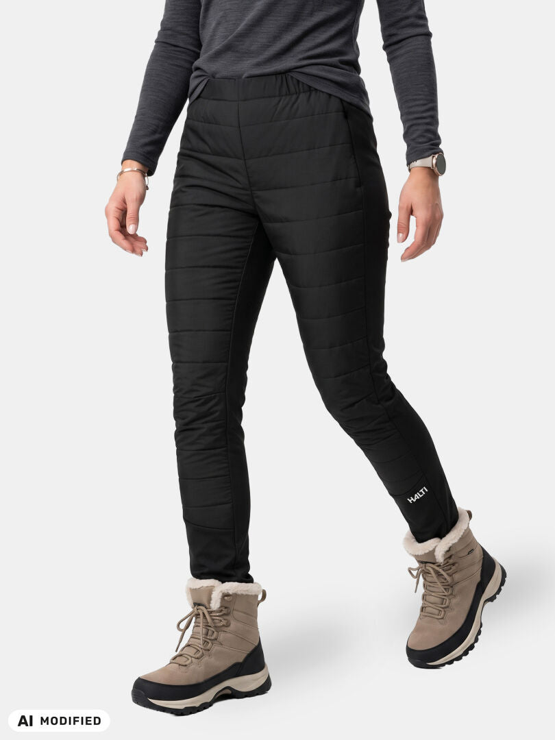 Halti Valimo Hybrid Insulation Byxor Dam, elastisk midja, logotyp vid fotleden; passar bra ihop med beige stövlar och en mörk överdel på vintern.