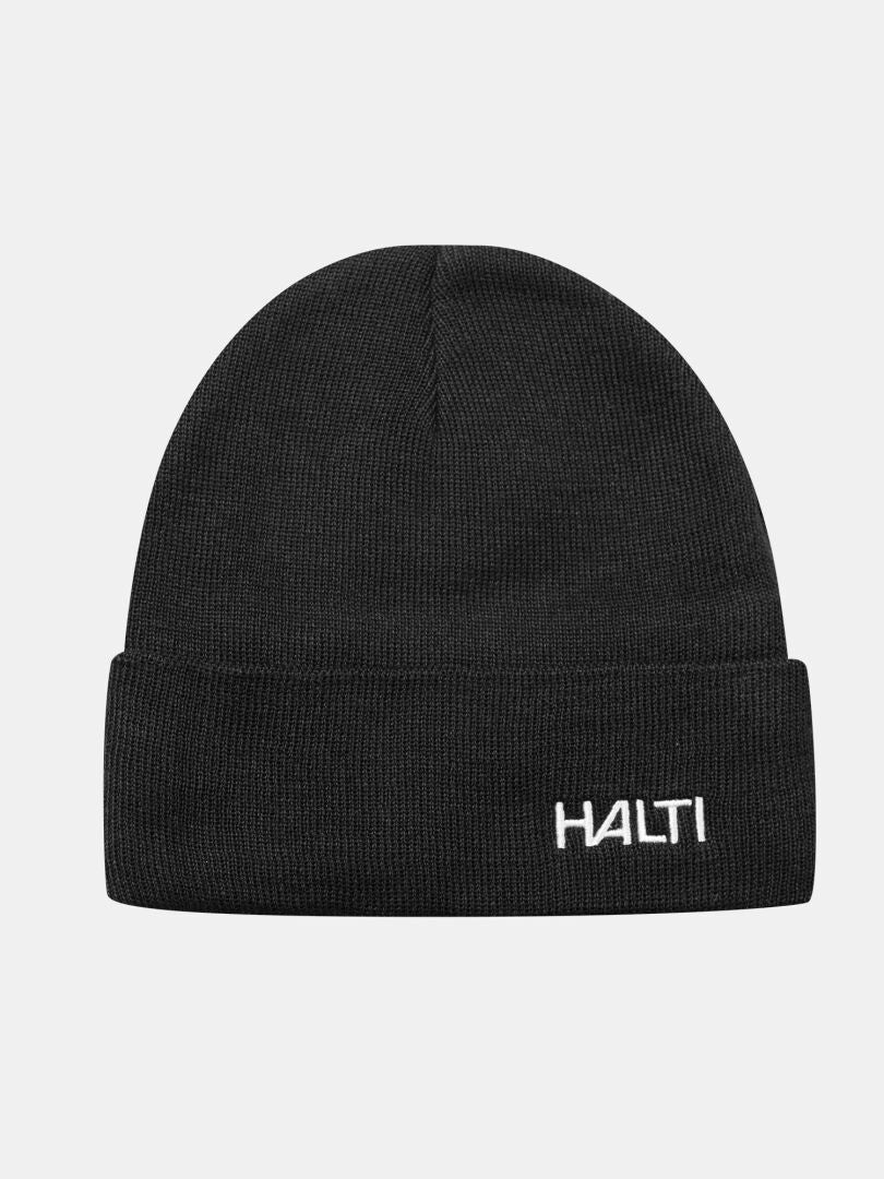 En svart Halti Justie-mössa med vikta kanter och ett vitt HALTI-broderi på framsidan.