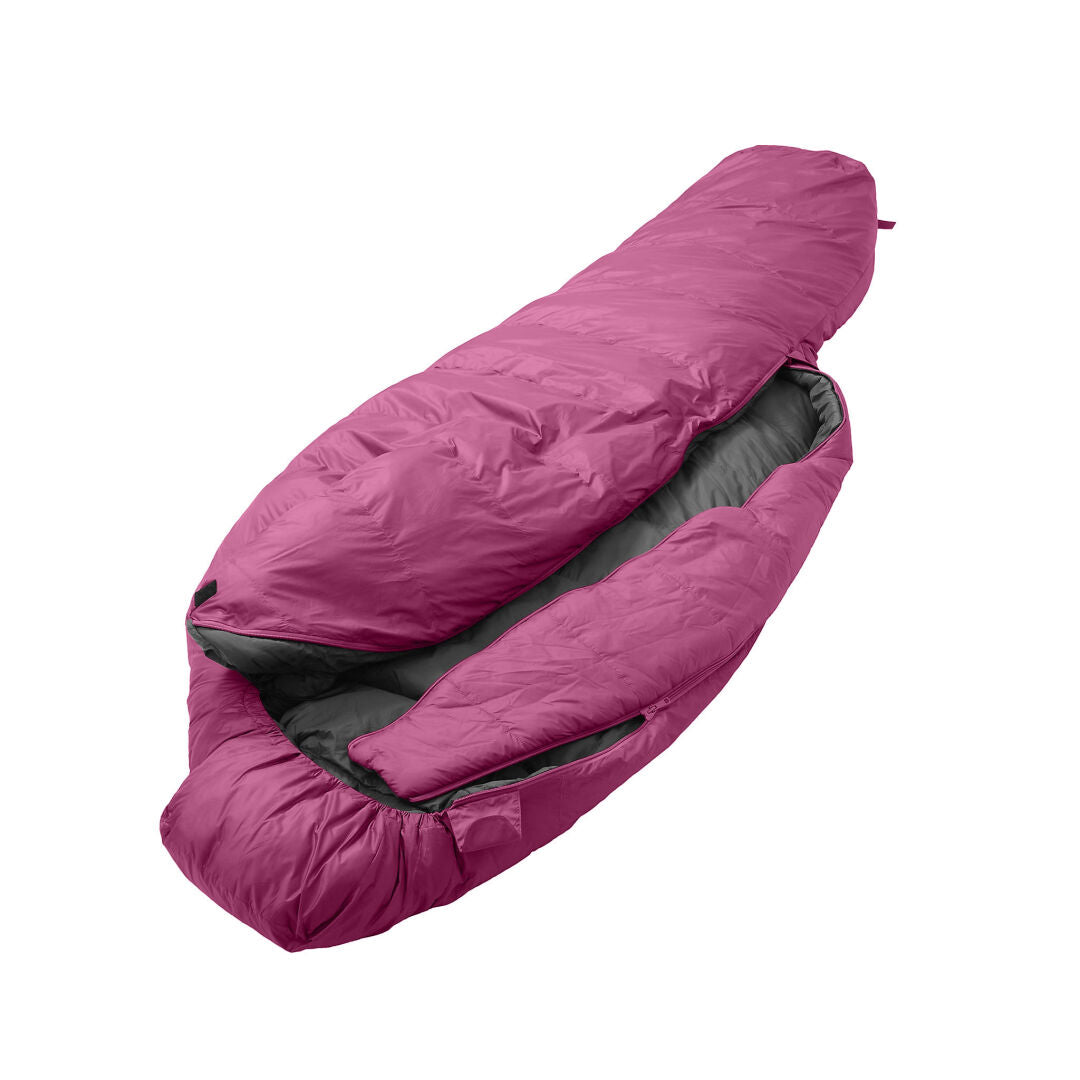 En rosa Halti Dreamcatcher Wedge Extraflik sovsäck med grå insida visas mot en vit bakgrund.